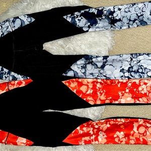 Under Armour 2 pairs of athletic pants